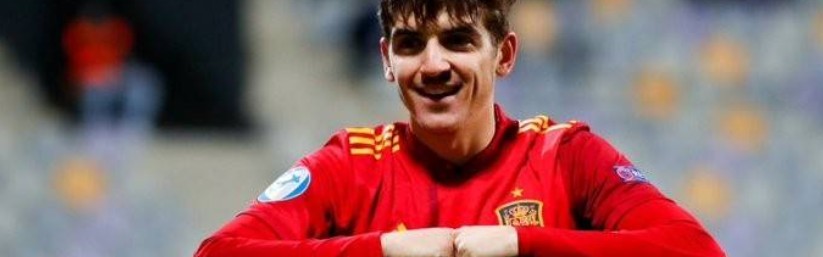  罗马逆转击败拉齐奥，穆里尼奥战术制胜