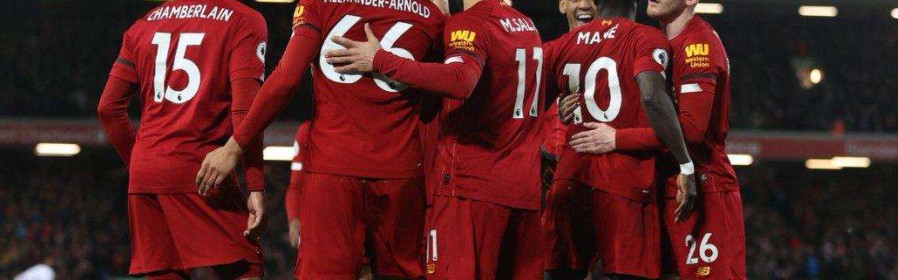  利物浦中场核心伤退，克洛普变阵应对仍取关键三分  