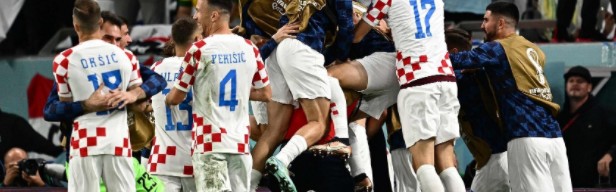  德甲揭幕战上演进球大战创纪录  