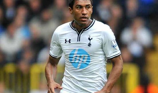  卡尔斯鲁厄中场控制力超强，掌控节奏主导比赛进程  