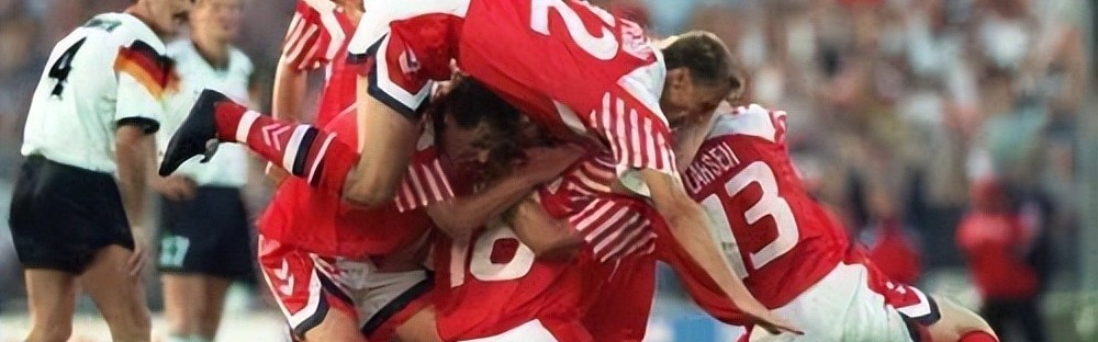  法国U21梯队包揽法甲多项殊荣  